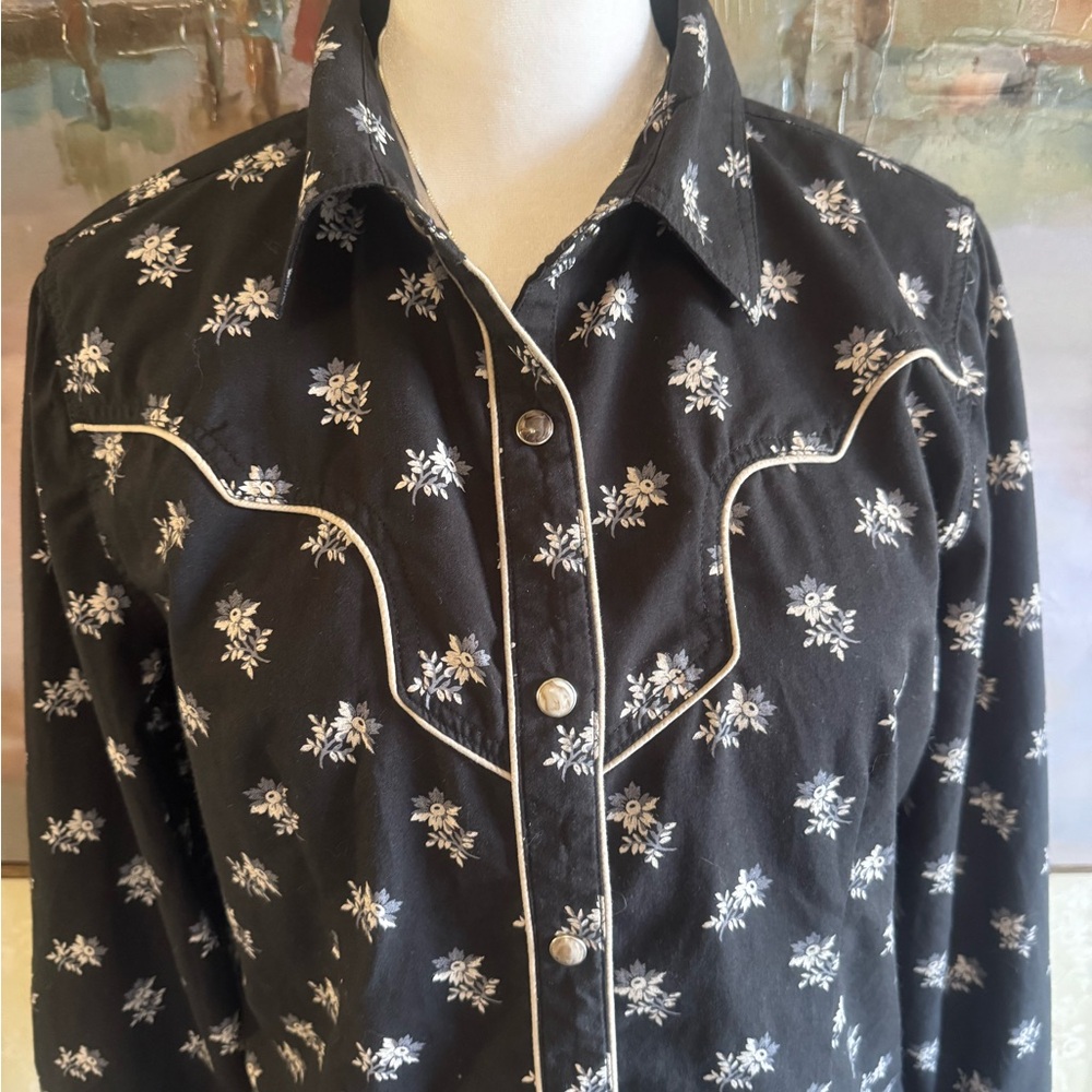 Rock & Roll Denim Western Snap Shirt – Women’s Medium